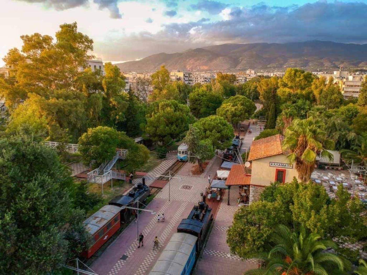 Kalamata Cosy Haven Hidden Gem In The City Center Exterior foto